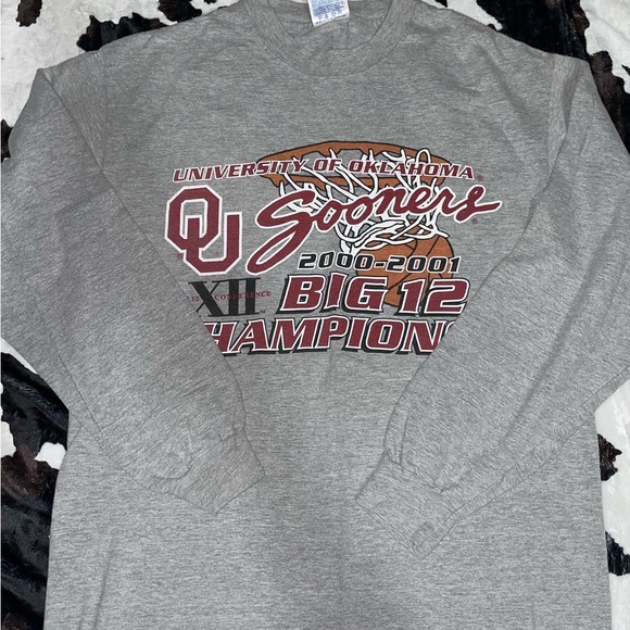 Vintage OU Long Sleeve - Picture 2 of 3